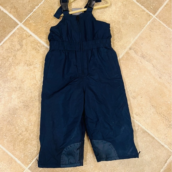 Other - Overall snow pants size 3T in navy